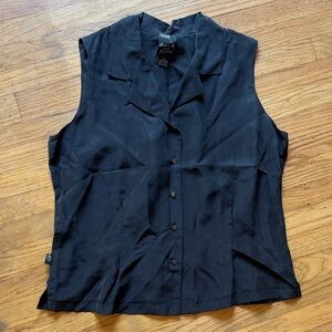 Sleeveless Button-Front Silk Blouse - Black